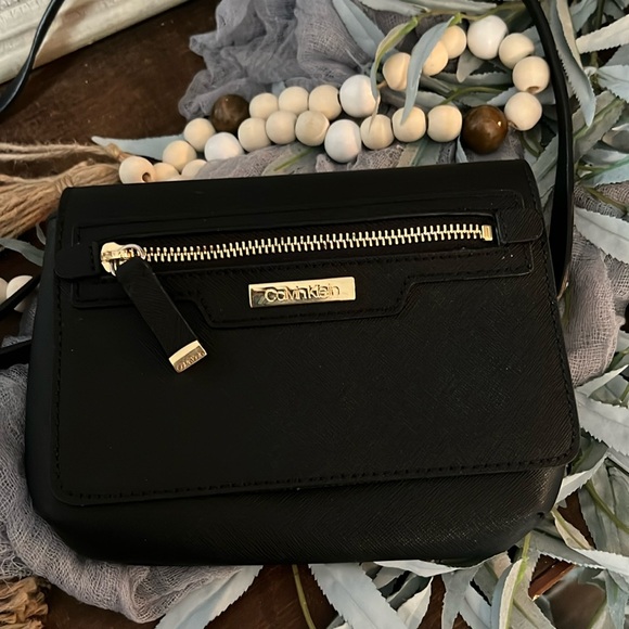 Calvin Klein Handbags - Calvin Klein small shoulder bag/wallet  with adjustable strap, black NWOT